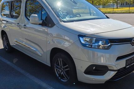 Toyota Proace City 128.366 km 18.900 &euro; Erfurt 99084