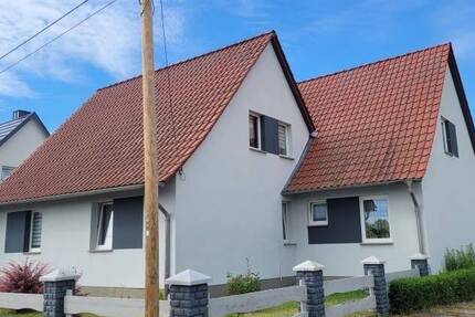 Zweifamilienhaus in Herbsleben mit Nebengelass und Garten 6 zimmer