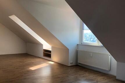 4 Raum Wohnung im Dachgeschoss zu vermieten 4 zimmer