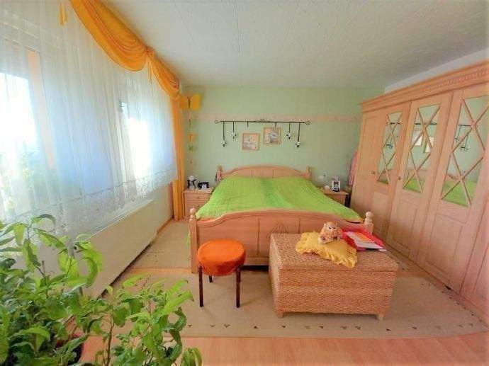 Einfamilienhaus Schwerstedt - 4 Zimmer, 110 m&sup2;, 275.000&euro; | Angebot:25745057