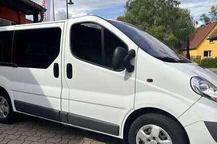Opel Vivaro 148.500 km 10.350 &euro; Greußen 99718