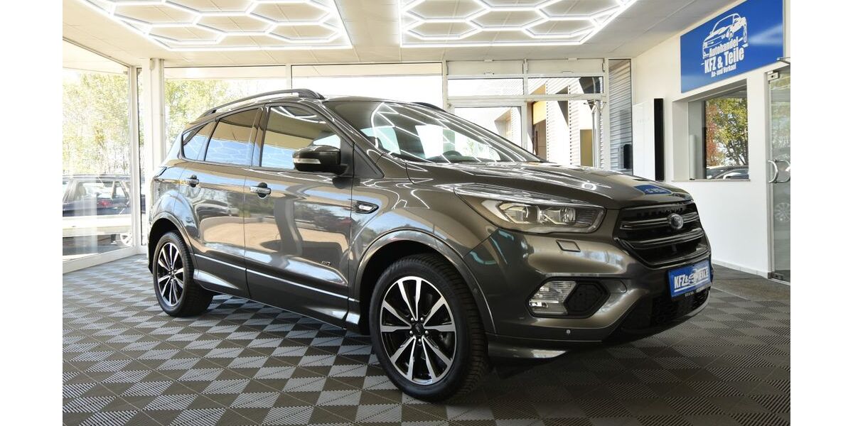 Ford Kuga 80.500 km 16.480 &euro; Erfurt 99092