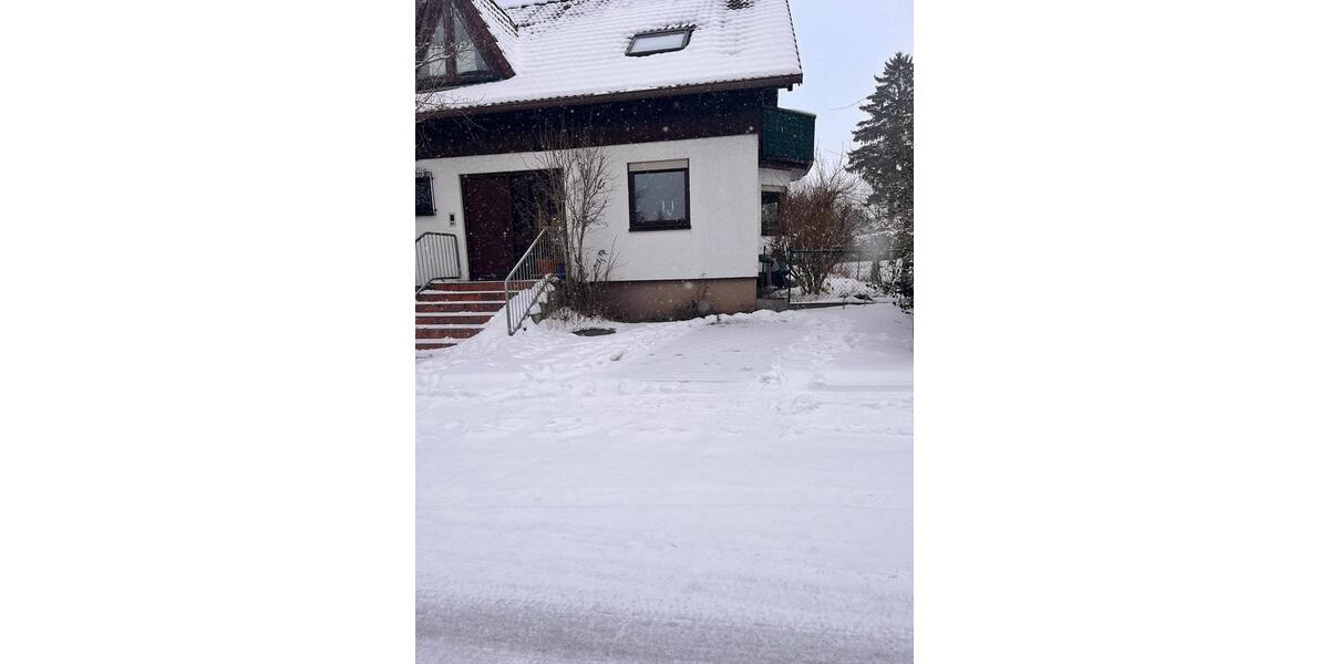 Etagenwohnung Weimar Ehringsdorf - 3 Zimmer, 82 m&sup2;, 230.000&euro; | Angebot:24831701