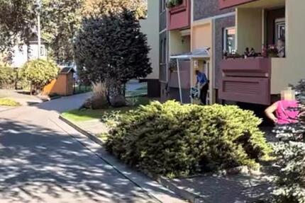 Geräumige, lichtdurchflutete 4 Raum Wohnung mit Balkon und Küche 3 zimmer