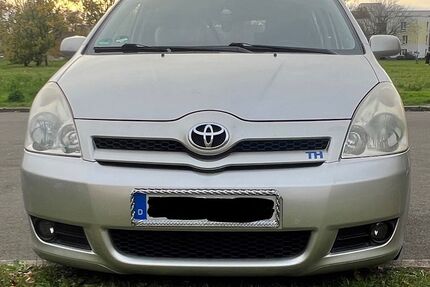 Toyota Corolla Verso 167.728 km 4.300 € Erfurt 99084