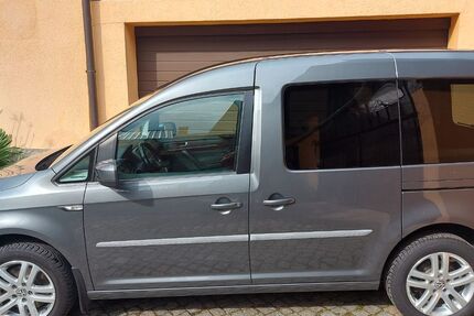 VW Caddy 110.600 km 14.980 € Buchfart 99438
