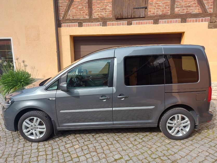 VW Caddy 110.600 km 14.980 € Buchfart 99438