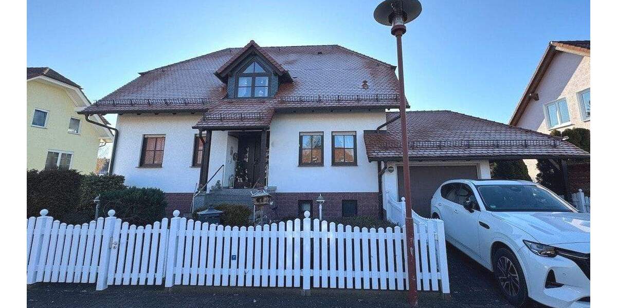 Einfamilienhaus Ohrdruf - 7 Zimmer, 162 m&sup2;, 395.000&euro; | Angebot:25673473