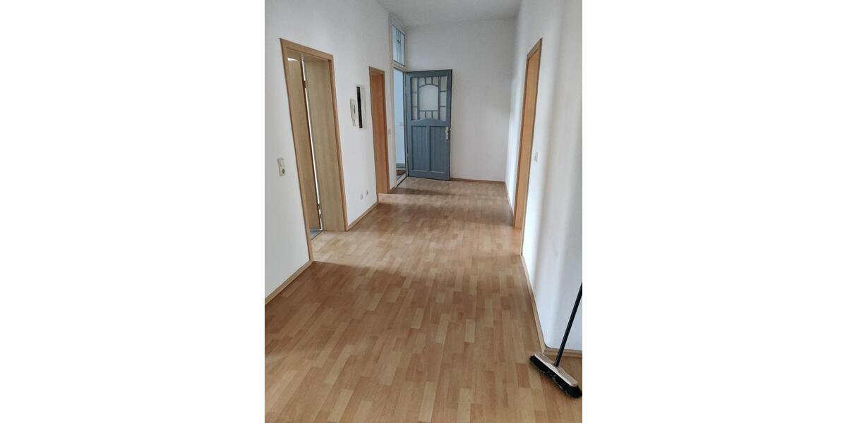 Etagenwohnung Erfurt Johannesvorstadt - 3 Zimmer, 94 m&sup2;, 225.000&euro; | Angebot:23876005