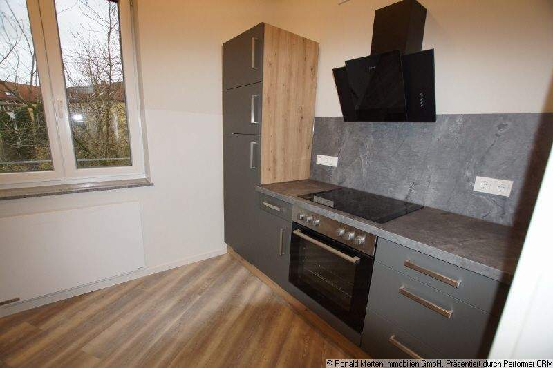 Etagenwohnung Erfurt Löbervorstadt - 5 Zimmer, 113 m&sup2;, 1.460&euro; | Angebot:25708510