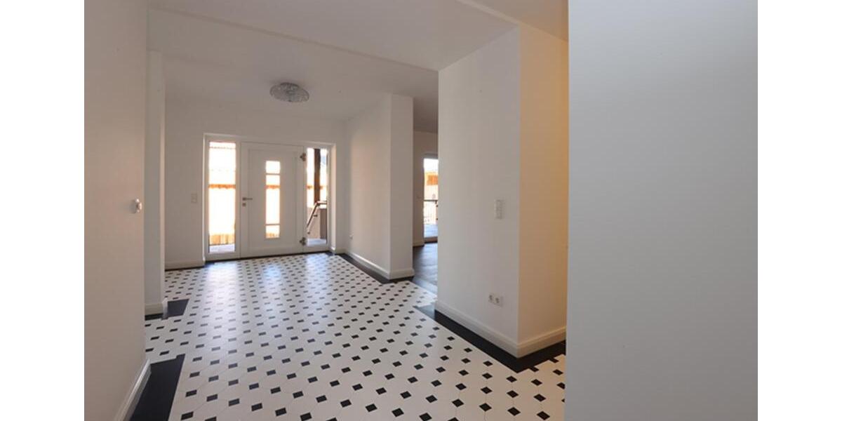 Einfamilienhaus Grammetal - 7 Zimmer, 300 m&sup2;, 2.900&euro; | Angebot:23793923