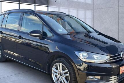 VW Touran 156.396 km 11.790 € Erfurt 99086