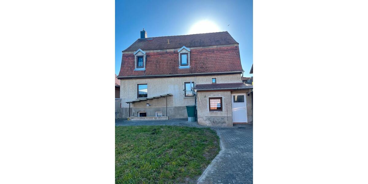 Einfamilienhaus Kölleda - 7 Zimmer, 148 m&sup2;, 280.000&euro; | Angebot:26794767
