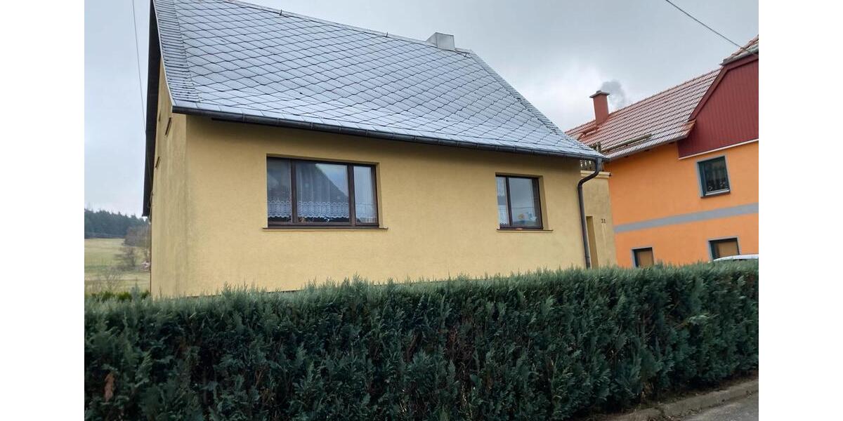 Einfamilienhaus Stadtilm - 7 Zimmer, 120 m&sup2;, 115.000&euro; | Angebot:24533046