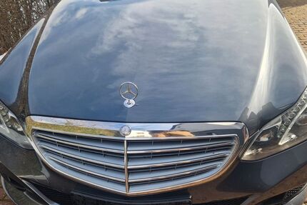 Mercedes-Benz E 220 216.000 km 11.000 &euro; Geratal 99331