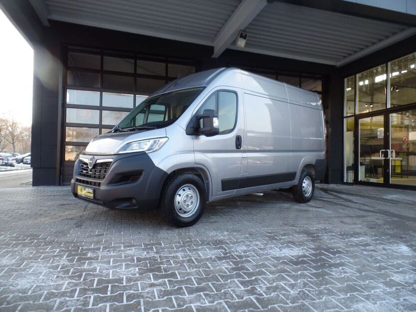 Movano