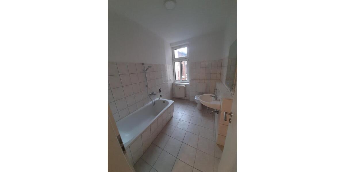 Etagenwohnung Arnstadt - 2 Zimmer, 60 m&sup2;, 500&euro; | Angebot:25120873