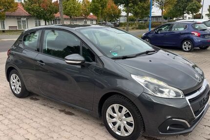 Peugeot 208 39.950 km 6.999 € Gotha 99867