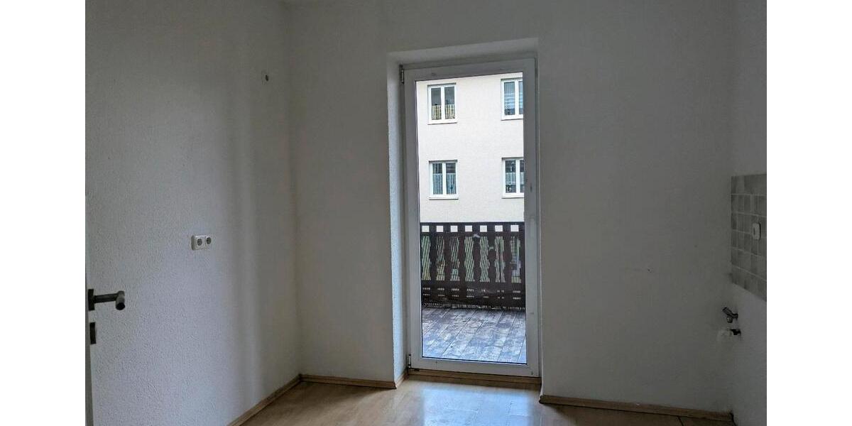 Etagenwohnung Arnstadt - 3 Zimmer, 57 m&sup2;, 650&euro; | Angebot:26550441