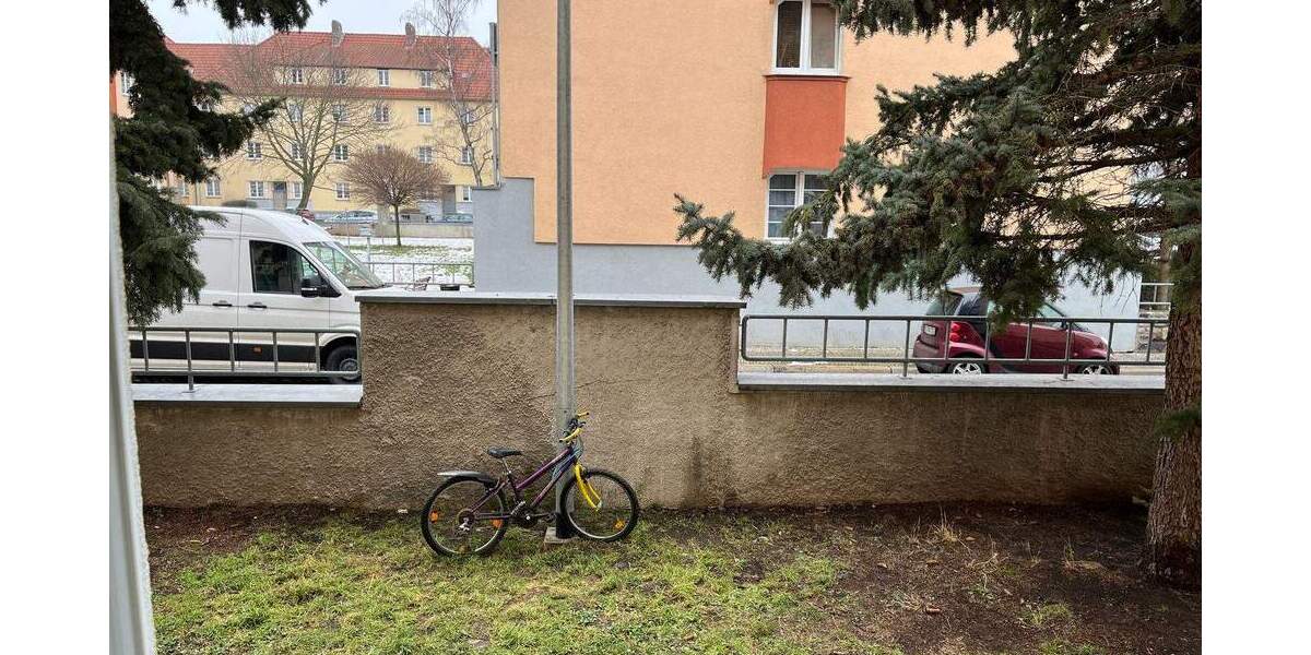 Etagenwohnung Erfurt Ilversgehofen - 3 Zimmer, 58 m&sup2;, 517&euro; | Angebot:25778663