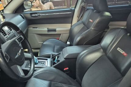 Chrysler 300C 178.000 km 12.000 &euro; Drei Gleichen 99869