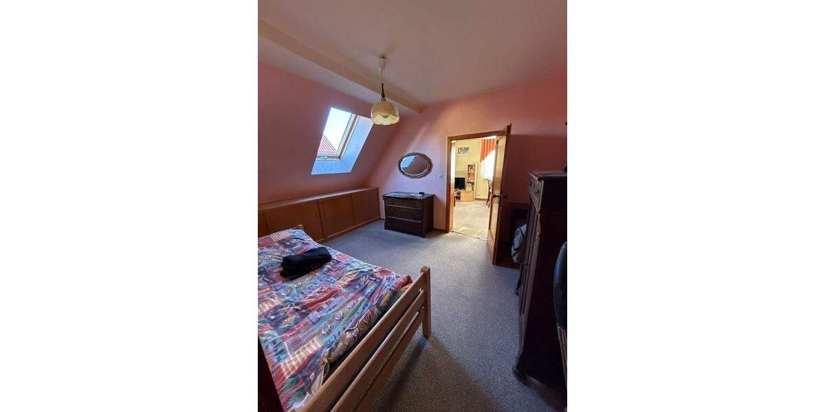 Mehrfamilienhaus, Wohnhaus Geratal - 6 Zimmer, 115 m&sup2;, 120.000&euro; | Angebot:25796922