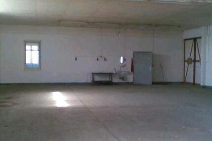 LagerhalleLagerflächeGewerbeimmobilieKalthalle zimmer