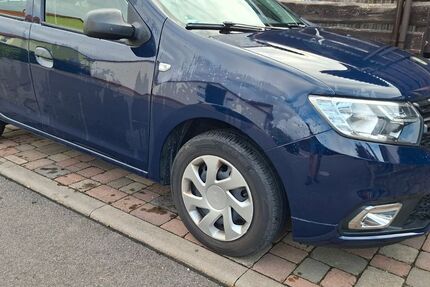 Dacia Sandero 26.800 km 6.999 &euro; Erfurt 99092