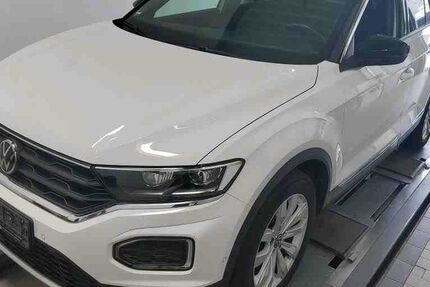 VW T-Roc 48.643 km 24.760 &euro; Sömmerda 99610