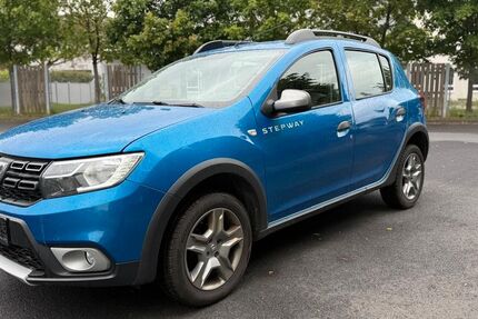 Dacia Sandero 145.000 km 4.990 &euro; Drei Gleichen OT Günthersleben 99869