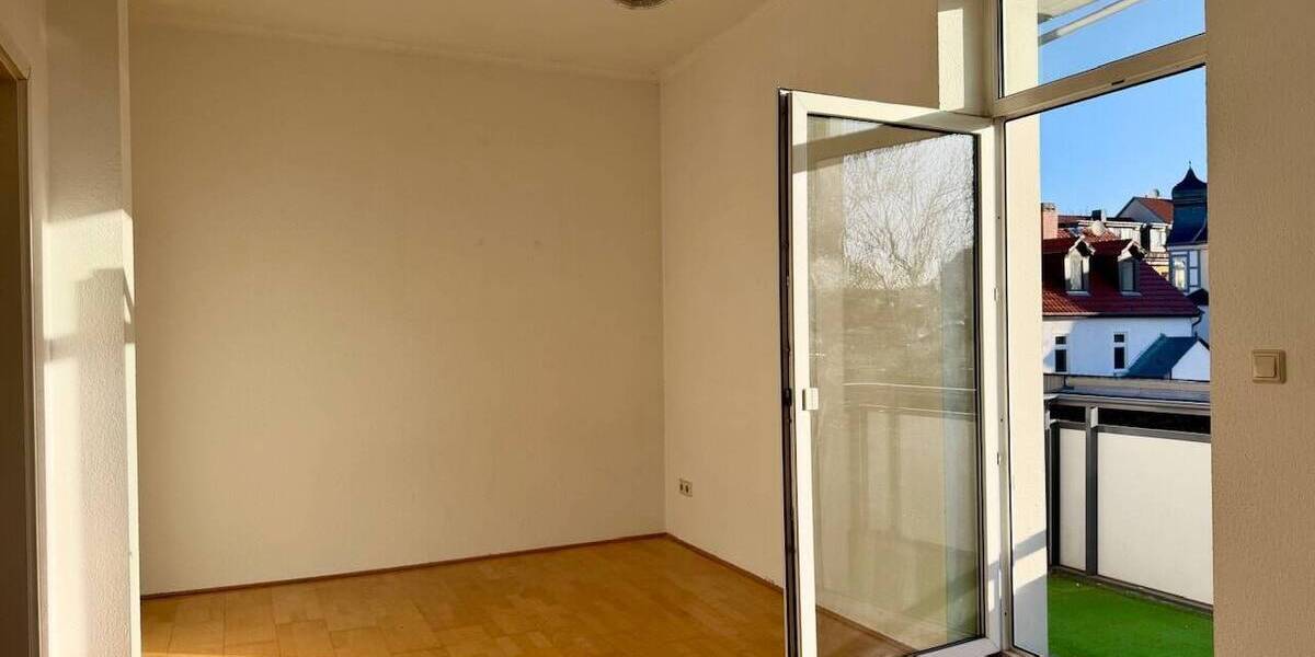 Etagenwohnung Weimar Nordvorstadt - 3 Zimmer, 80 m&sup2;, 230.000&euro; | Angebot:26027585