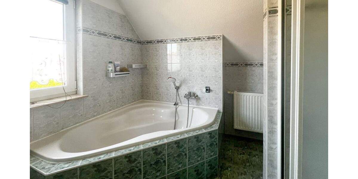 Einfamilienhaus Erfurt Alach - 4 Zimmer, 117 m&sup2;, 357.000&euro; | Angebot:24206939