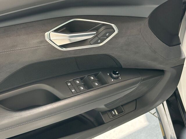 Audi e-tron GT quattro Navi*Leder*Matrix*HUD*1.Hand 91.446 km 47.999 &euro; Gebesee 99189