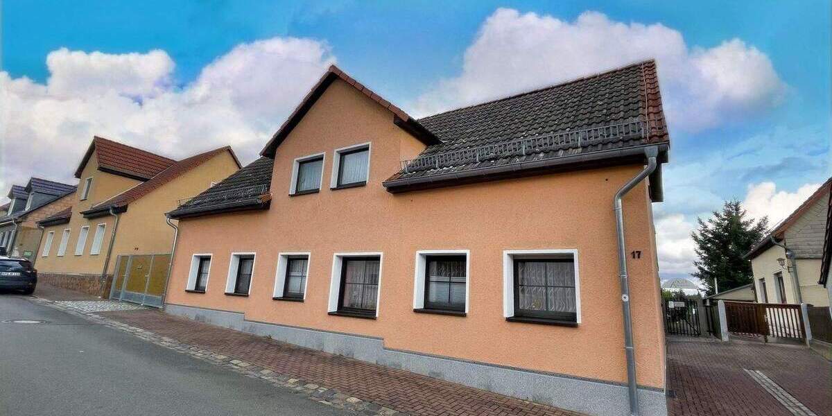 Einfamilienhaus Blankenhain - 6 Zimmer, 108 m&sup2;, 149.000&euro; | Angebot:25278979