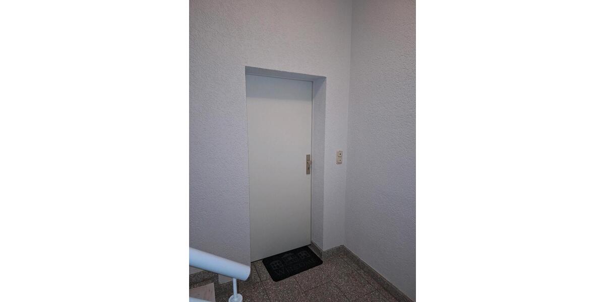 Etagenwohnung Erfurt - 1 Zimmer, 28 m&sup2;, 490&euro; | Angebot:24561180