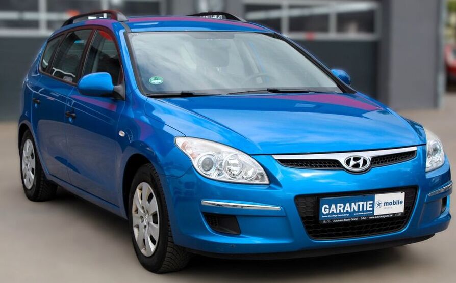 i30