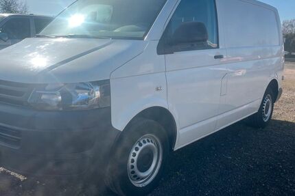 VW T5 Transporter 221.654 km 7.600 &euro; Schwabhausen OT b Gotha, Thür 99869