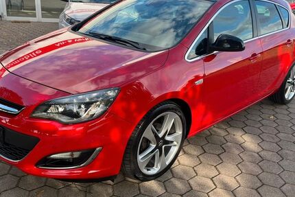 Opel Astra 111.150 km 7.999 € Nessetal/OT Goldbach 99869
