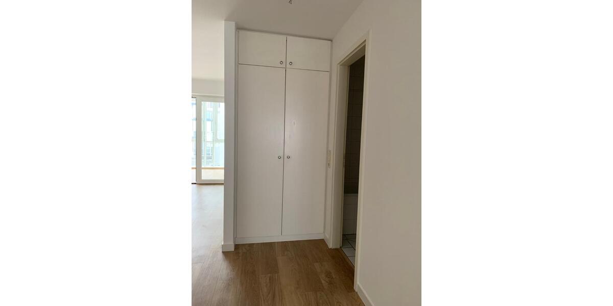 Etagenwohnung Erfurt Johannesplatz - 2 Zimmer, 69 m&sup2;, 656&euro; | Angebot:25802042