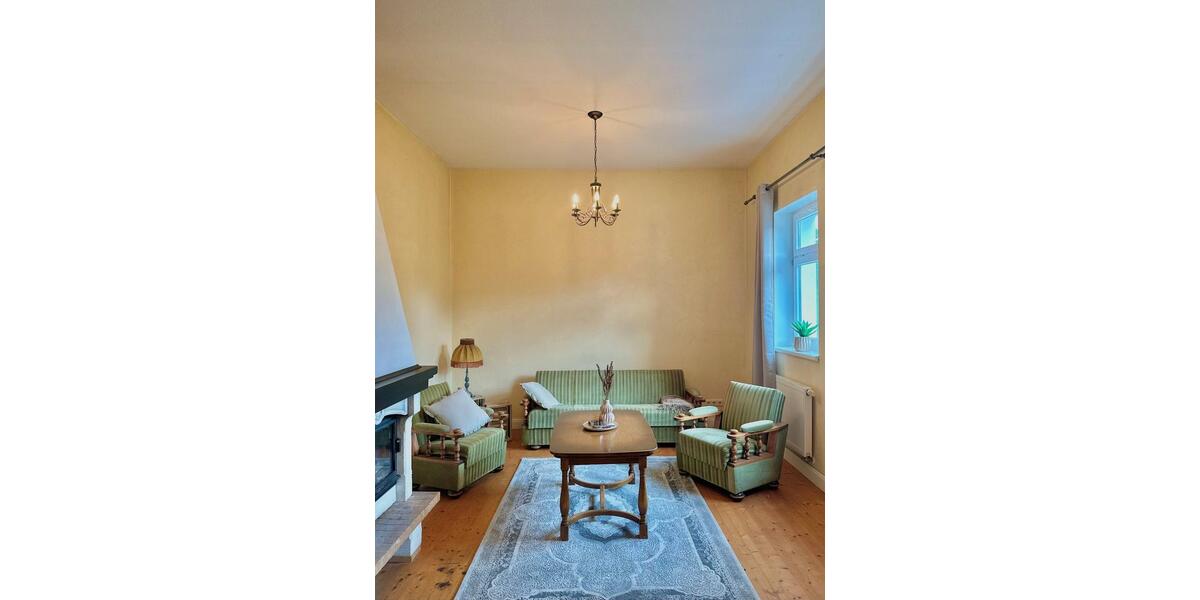 Etagenwohnung Kranichfeld - 5 Zimmer, 123 m&sup2;, 90&euro; | Angebot:20665020