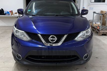 Nissan Qashqai 127.000 km 7.499 &euro; Erfurt 99091
