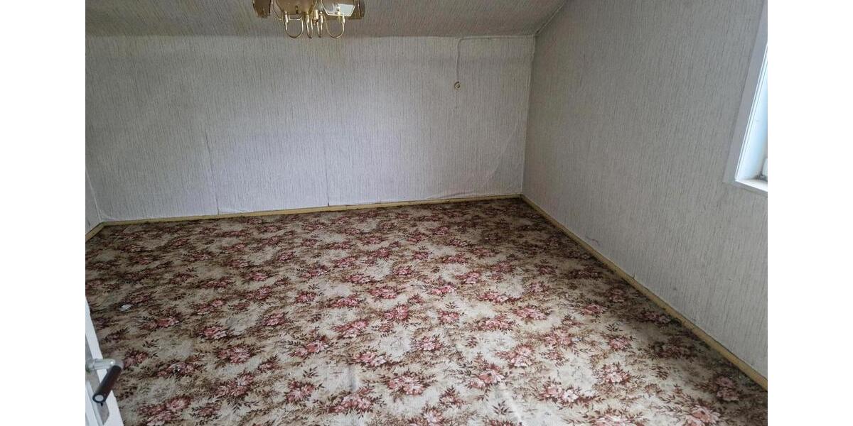 Einfamilienhaus Drei Gleichen - 5 Zimmer, 150 m&sup2;, 160.000&euro; | Angebot:23145537