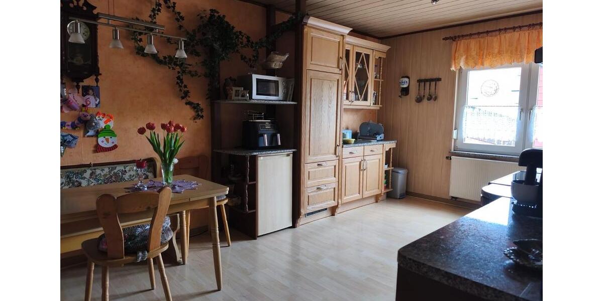 Mehrfamilienhaus, Wohnhaus Erfurt Stotternheim - 12 Zimmer, 240 m&sup2;, 225.000&euro; | Angebot:26794765