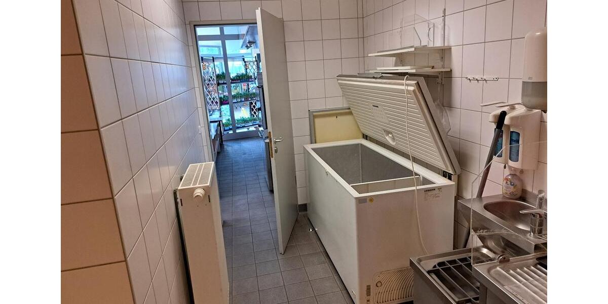 Gewerbeobjekt Drei Gleichen - 400&euro; | Angebot:25509767