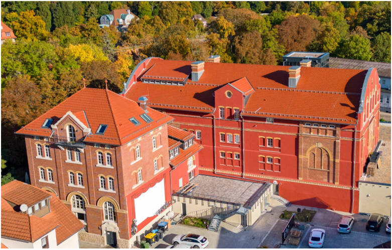 D16332 + aufwendig saniertes Gewerbeobjekt + 4.651 m² + nur 1.183€m² + vollvermietet + zimmer