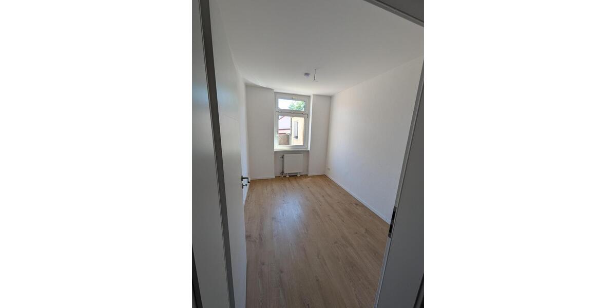Etagenwohnung Erfurt Hochheim - 2 Zimmer, 49 m&sup2;, 520&euro; | Angebot:25225269