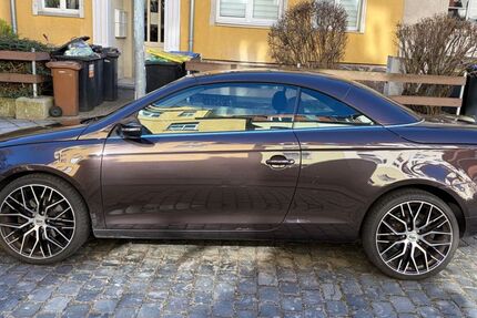 VW Eos 141.000 km 5.555 &euro; Erfurt 99099