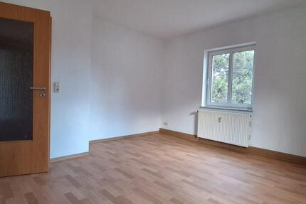 Wohnung Arnstadt - 3 Zimmer, 55 m&sup2;, 380&euro; | Angebot:24977466