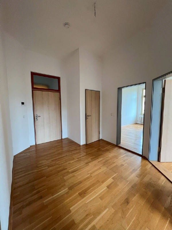 Modernes Wohnen im historischen Ambiente 3 zimmer