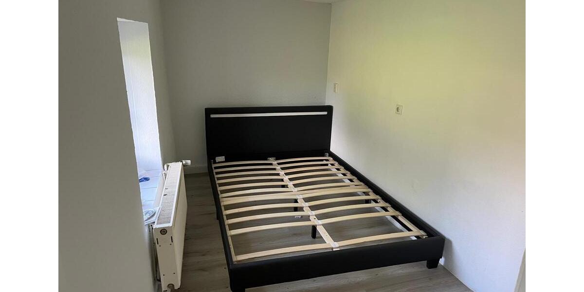 Einfamilienhaus Greußen - 7 Zimmer, 140 m&sup2;, 55.000&euro; | Angebot:25962358